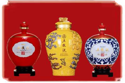 烟台市莱阳烟酒回收五粮液各种摆件.jpg